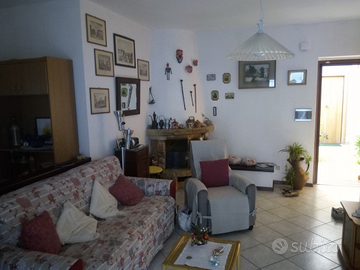 Talamone per lungo periodo. 4vani 2 piano