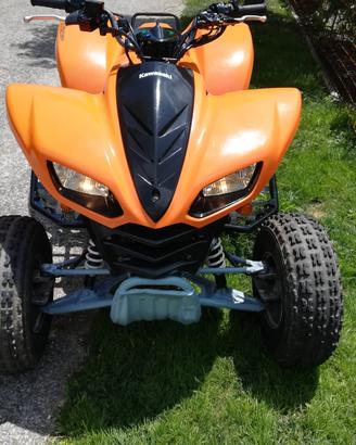 Kawasaki KFX 700 automatico con retro patente b