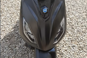 Piaggio One 1 Active my22 Foreverblack elettrico