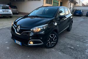 RENAULT CAPTUR 0.9 BENZINA 90 CV FULL NUOVA