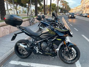 Triumph Tiger Sport 800