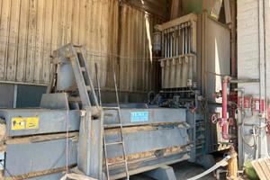 Pressa orizzontale per balle 2015