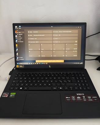 Notebook Nitro V15
