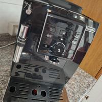 Macchina caffè De Longhi Magnifica.