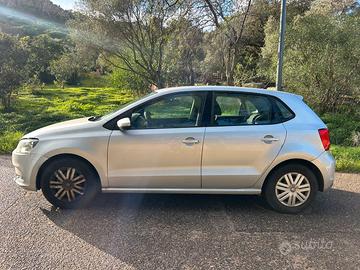 Volkswagen Polo 2015 con bluetooth