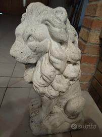 leoni in cemento 