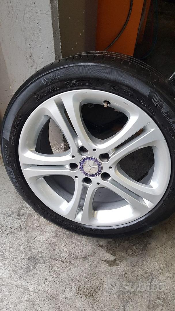 CERCHI R17 ORIGINALI MERCEDES + Gomme estive - Accessori Auto In ...