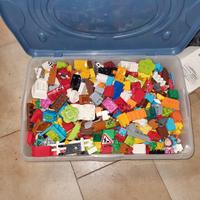varie lego duplo al kg o completo