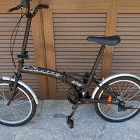 Bicicletta pieghevole leggerissima da città 