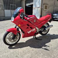 Honda VFR 750 - 1989