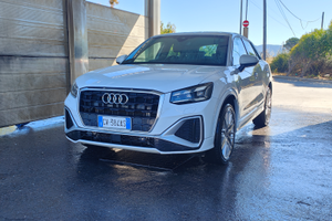 Audi Q2 30 TD 30 s tronic edizioni