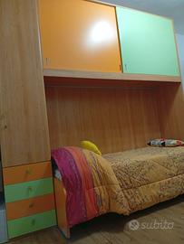 Cameretta con armadio a ponte