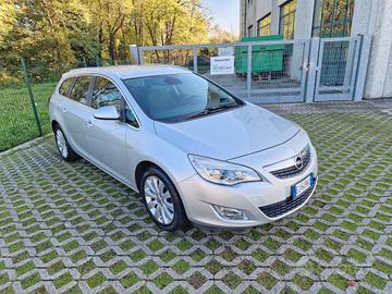 Opel Astra 1.4 Turbo 140CV Sw Cosmo*Cerchi*Pelle*B