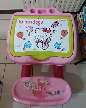 banco scrivania hello Kitty bambina disegno