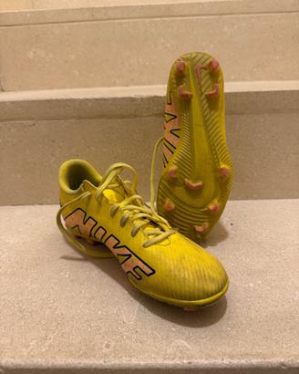 Scarpe da calcio Nike Mercurial taglia 38