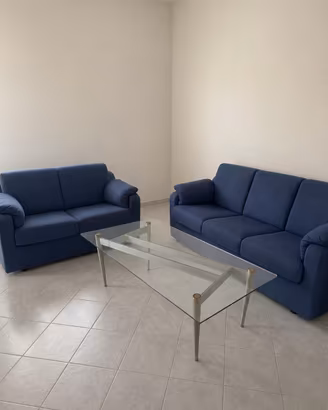 Salotto Completo: Divano 3 Posti + Divano 2 Posti