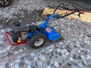 Motocoltivatore a benzina