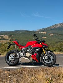 Ducati Streetfighter V4 S