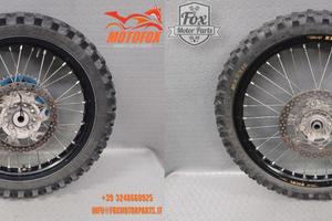 COPPIA RUOTE complete YAMAHA YZ YZF perni 20/22 ex