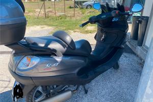 Scooter Piaggio X9 250 Evolution