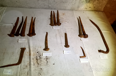 Chiodi battuti a mano '700-'800 (testa grande)