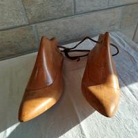 Forma di scarpe in legno