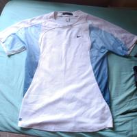 Maglia Nike per sport e tennis