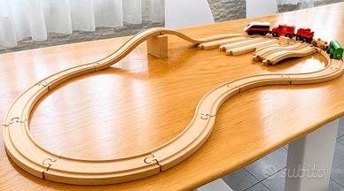 Set pista trenino in legno con ponte e trenino