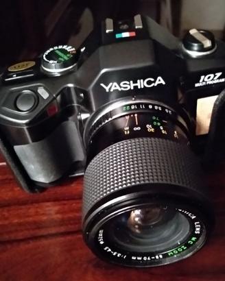 Yashica 107 MP + 35-70 F3.5 + borsa pelle