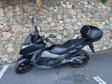 Honda Integra del 2016