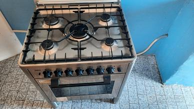 Cucina Zoppas cinque fuochi + forno elettrico
