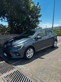 Renault Clio INTENS Full hybrid