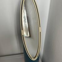 Specchio a forma di unghia