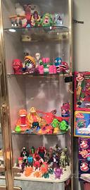 Giocattoli vecchi/accessori fondi magazzino e usat