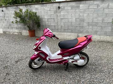 scooter Peugeot