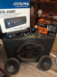 Radio alpine, 4 tweeter, 2 woofer,  subwoofer