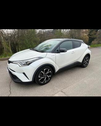 Toyota C-hr hybrid 