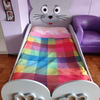 Lettino ad una piazza a forma di “GATTO GRIGIO”  