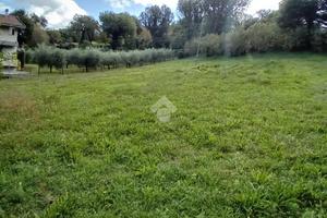 TER. RESIDENZIALE A SPOLETO