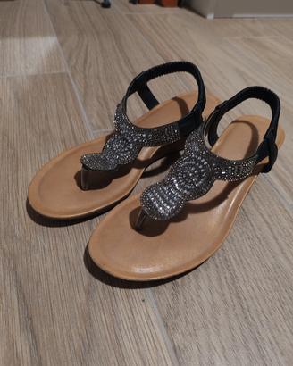 Sandalo infradito nero numero 38