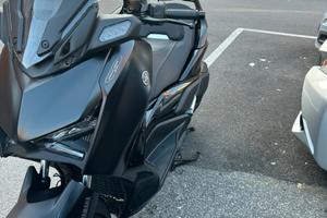 Yamaha X -Max 300 Tech MAX