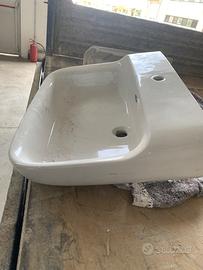 Lavandino ceramica con colonna Ideal standard