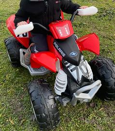 Quad peg perego praticamente nuovi