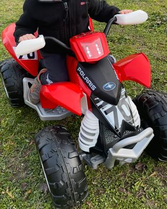 Quad peg perego praticamente nuovi