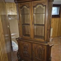Vetrina / Credenza Vintage in Legno