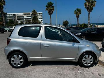 TOYOTA YARIS 1.0 OK NEOPATENTATI