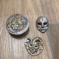 Oggetti decorativi vintage metallo con cristalli