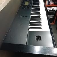 PIANO KORG T1