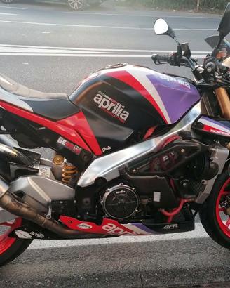 aprilia tuono v2 