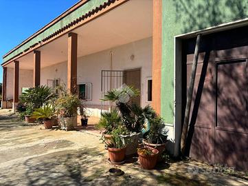 VILLA SINGOLA A MARTINA FRANCA